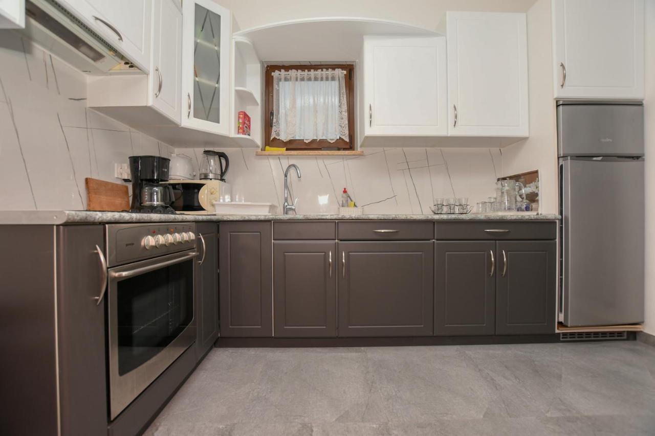 Apartment Camelia Porec Ngoại thất bức ảnh
