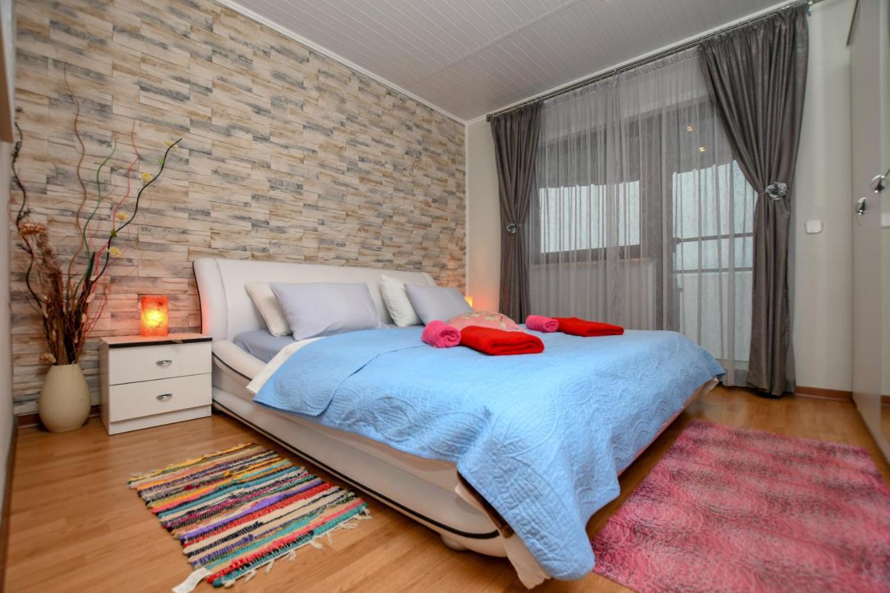 Apartment Camelia Porec Ngoại thất bức ảnh