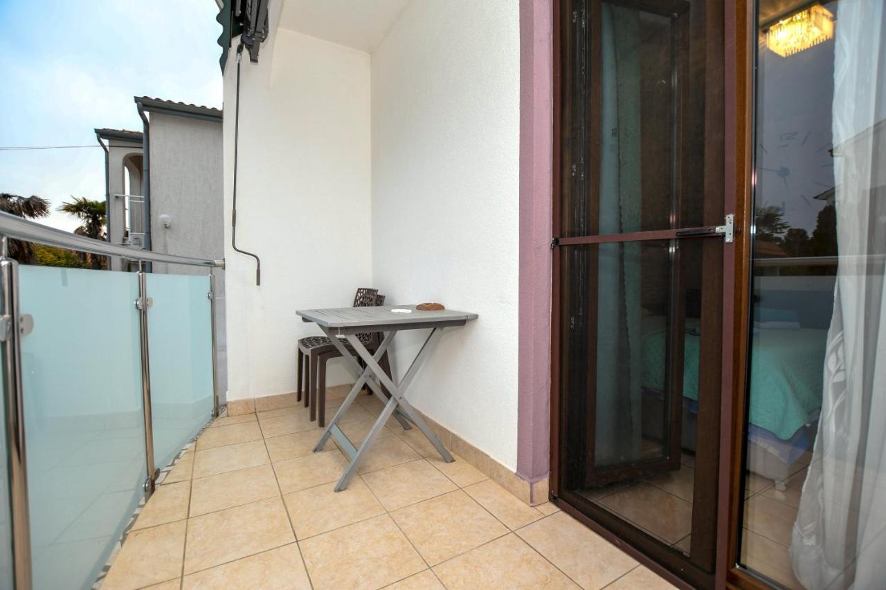 Apartment Camelia Porec Ngoại thất bức ảnh