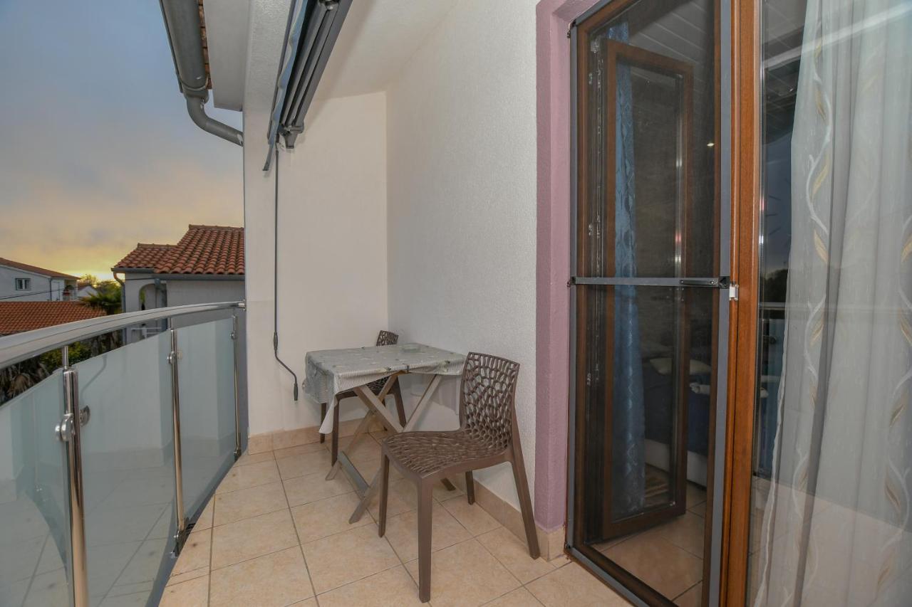 Apartment Camelia Porec Ngoại thất bức ảnh