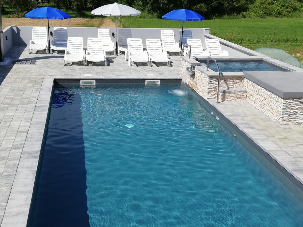 Apartment Camelia Porec Ngoại thất bức ảnh