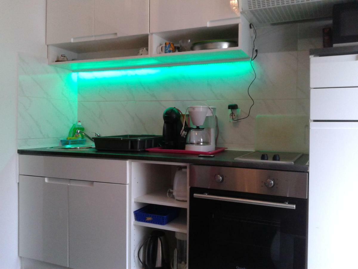 Apartment Camelia Porec Ngoại thất bức ảnh